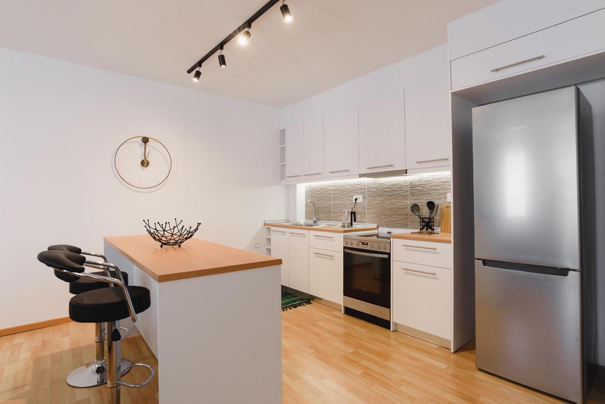 Mandraki City Center Apartments Rhodes City Extérieur photo